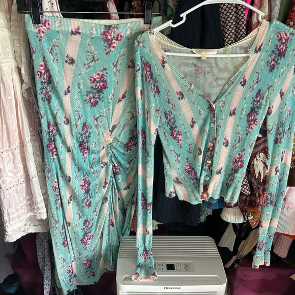 Trade/sell LSF SET Andalyee Cropped Cardigan xs & Odeylene Midi Skirt small EUC - Picture 12 of 15